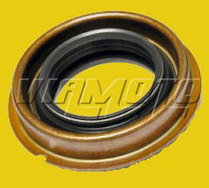 Front LH Differential Driveshaft Oil Seal - Mitsubishi EVO 1 CD9A